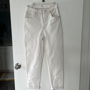 Cream/white mom jean! NWT